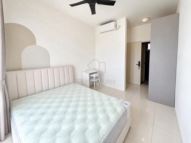 Vivo Condo Batu Kawan | Brand New Master Room | Fully Furnished | 1