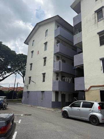 Taman Astana Murni 1