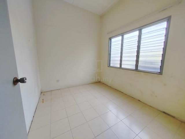 Facing Open | Rumah Teres 1 Tingkat Size 20x115 Taman Seri Serdang 5