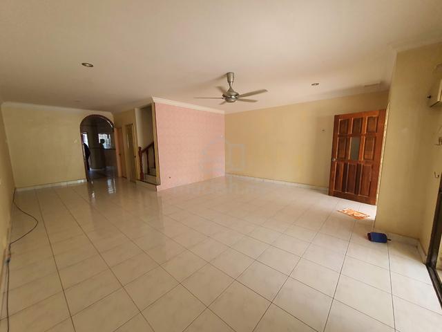 Taman Klebang Ria Double Storey Terrace house for rent facing field 2