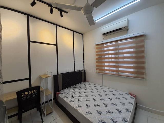 Full Male/ Female Room for Rent Pangsapuri Seri Pinang Setia Alam 1