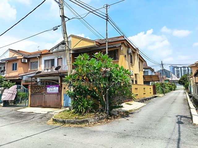 FREEHOLD & END LOT Double Storey Terrace Taman Seri Kejora, Kajang 1