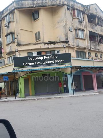 Commercial shop lot at Tmn Sri Andalas Klang 1