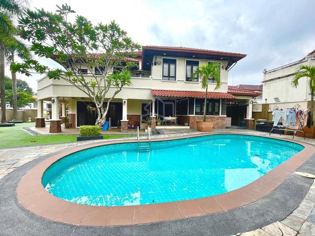 BEAUTIFUL TWIN VILLA Bungalow Taman Titiwangsa KL for Sale 1