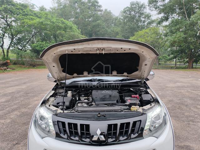 2018 Mitsubishi TRITON 2.4 VGT A/T PREMIUM SPEC - 4