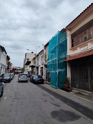 2storey shop Jalan cheong fatt tze Georgetown for sale  1
