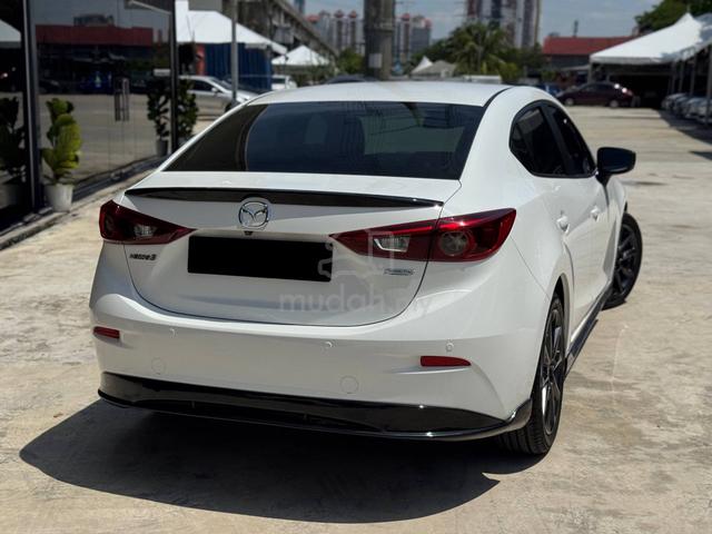Mazda 3 2.0 SEDAN HIGH SKYACTIV / 3YRS WARRANTY - 3