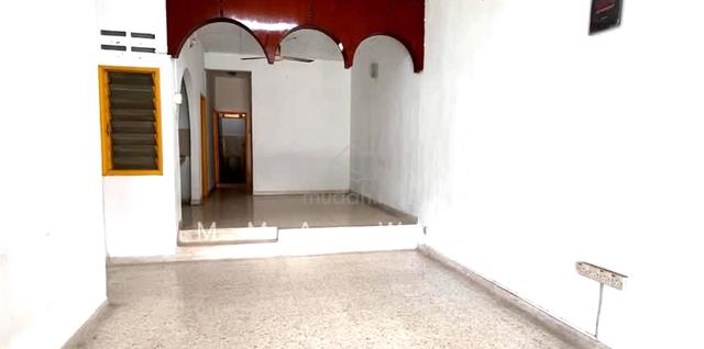Gated Security Freehold 1.5 sty kepong Tmn Bukit Maluri 1