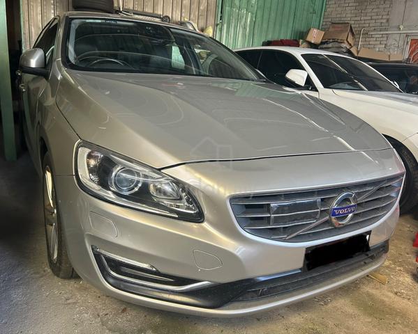2017 Volvo S60 2.0 T6 DRIVE-E (A)FS120273KM 1YRWNT - 1