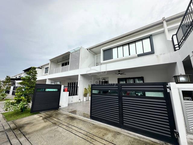 2-Storey Superlink Intermediate Sejati Lakeside@Cyberjaya for Sale 1
