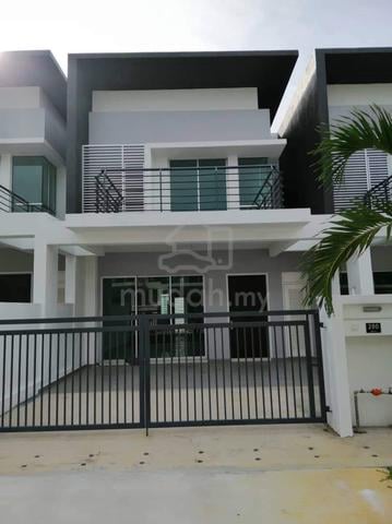 Termurah 22x70 Double storey terrace springhill Peony, Port Dickson 1