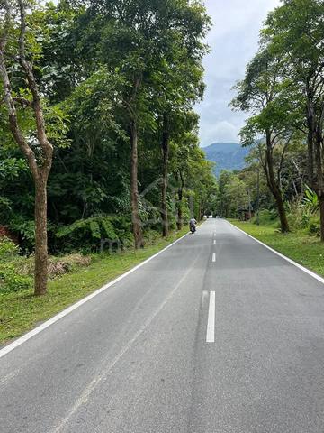 Tanah Tepi Jalan Dan Air Terjun Titi Hayun Yan Kedah 3