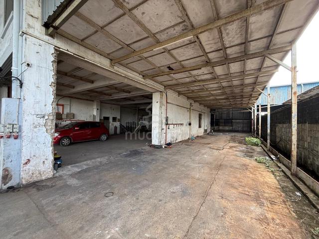 Kota Puteri 2 Storey Semi D Factory for Rent 2