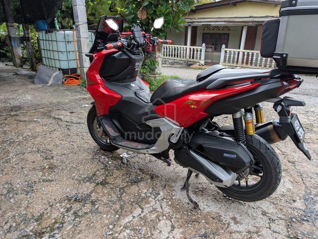 Carousel Image