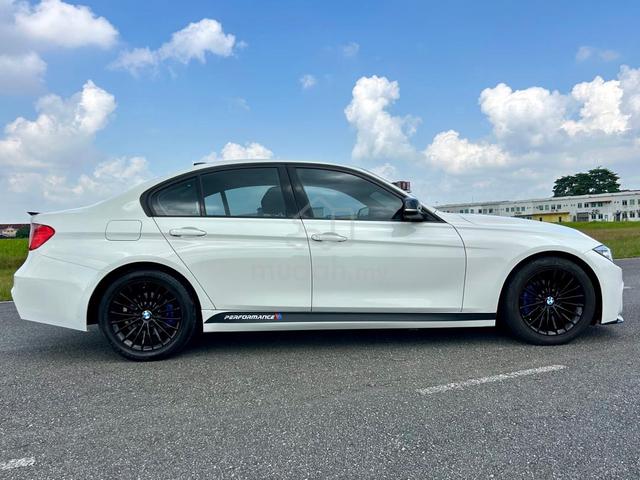 2013 Bmw 320I 2.0 (CKD) F30 (A) Muka 0 - 4