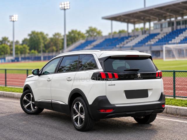 2019 Full Service Peugeot 5008 1.6 ALLURE THP (A) - 2