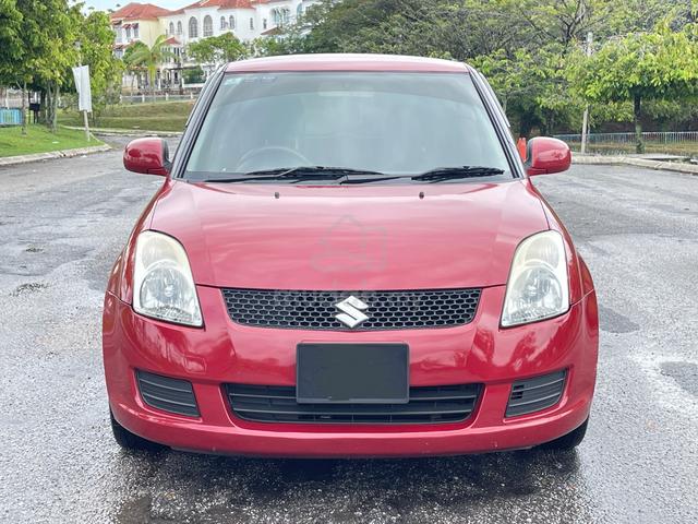 Suzuki SWIFT 1.5 AUTO 1 LADY OWNER TIP-TOP COND - 2