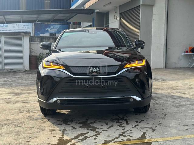 LOW MILEAGE 23K KM 2021 Toyota HARRIER 2.0 G - 3