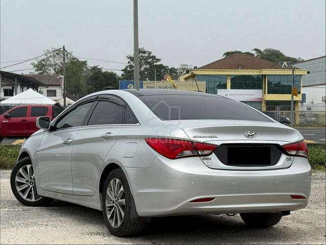 2013 Hyundai SONATA 2.0 GLS (A)SUNROOF/ORI PAINT - 3