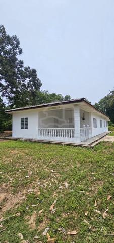 Rumah Sewa di Port Dickson 1