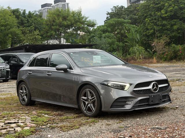 【25000KM,RECOND】2021 Mercedes Benz A180 AMG 1.3 - 2