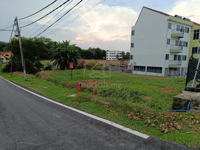 Freehold open, near beach, villas area, Telok Kemang, Port Dickson 3