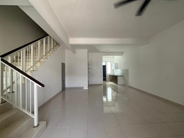 Double Storey/Austin Duta/near Dato Onn/Low Deposit 1