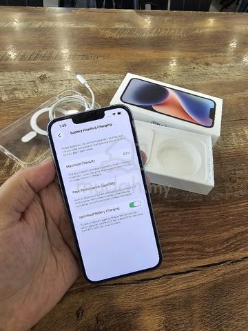 iphone 14  - photo 2 of 3