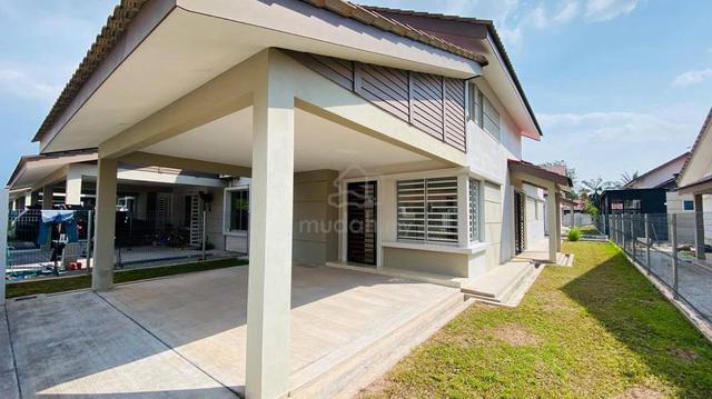 AMANSARA SOUTH Spacious UnitEndLot PartiallyFurnished FULL LOAN 1
