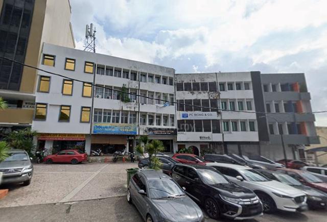 Kebun Teh/ 4 Storey Shoplot/ For Sale 1