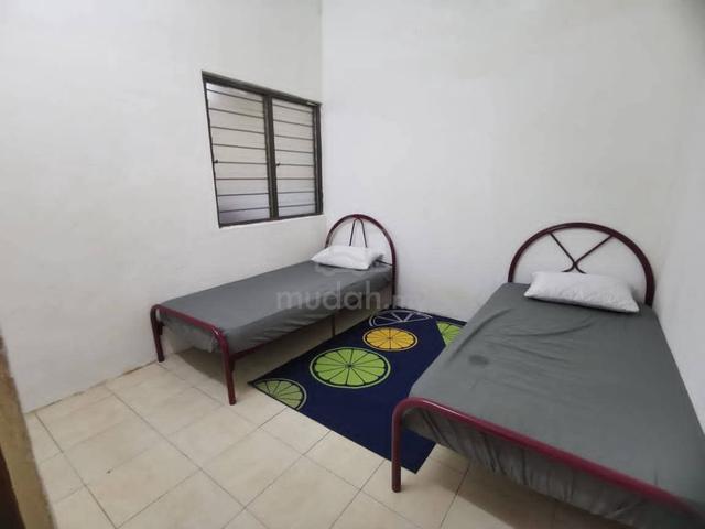 rumah untuk disewa  1