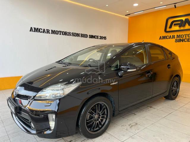 2013 Toyota PRIUS 1.8 (A) HYBRID LUXURY PUSH START - 4