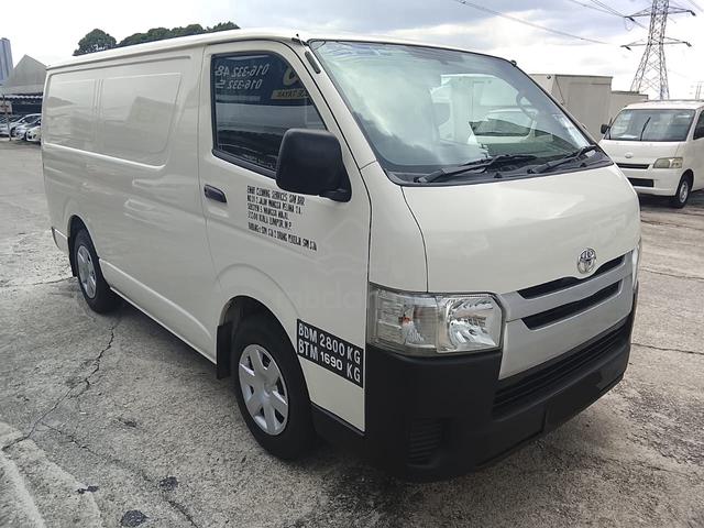 2022 Toyota HIACE 2.5 PANEL VAN (M) TIPTOP CONDISI - 1