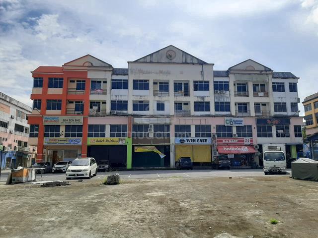 Desa Ilmu 4 Storey Shoplot For Sale 1