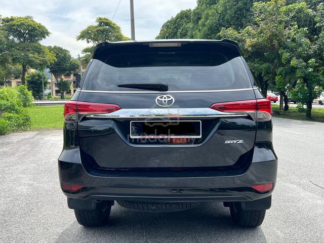 2017 Toyota FORTUNER 2.7 SRZ/ F.Loan/ 3yWrty/ 1Own - 3