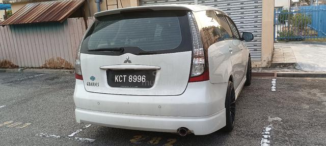 2010 Mitsubishi GRANDIS 2.4 MIVEC ENHANCED (A) - 2