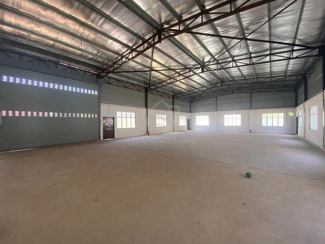 CORNER LOT 1.5 Storey Detached Factory GOOD CONDITION Sungai Tukang 1