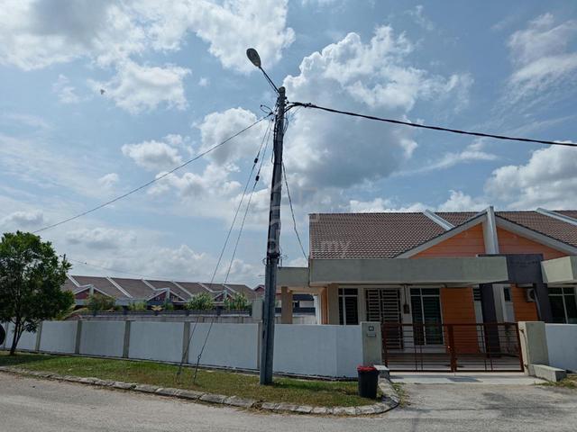 Corner Lot Teres Setingkat Taman Serai Perdana, Bagai Serai 1