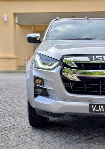 2022 Isuzu D-MAX PREMIUM 1.9L (A) - 3