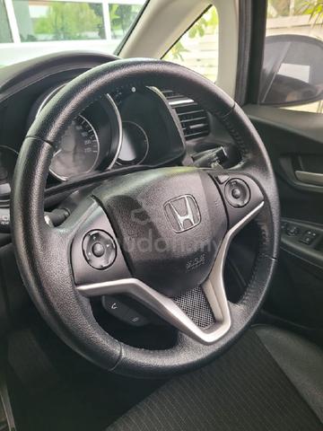 Honda JAZZ 1.5 V 2017(A) - 2