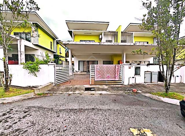 (SEMI-D FREEHOLD 3,681 SQFT) Puncak D Villa,Sungai Buloh, Selangor 1