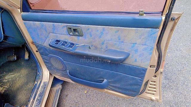 2001 Toyota UNSER 1.8 GLi (A) - 5