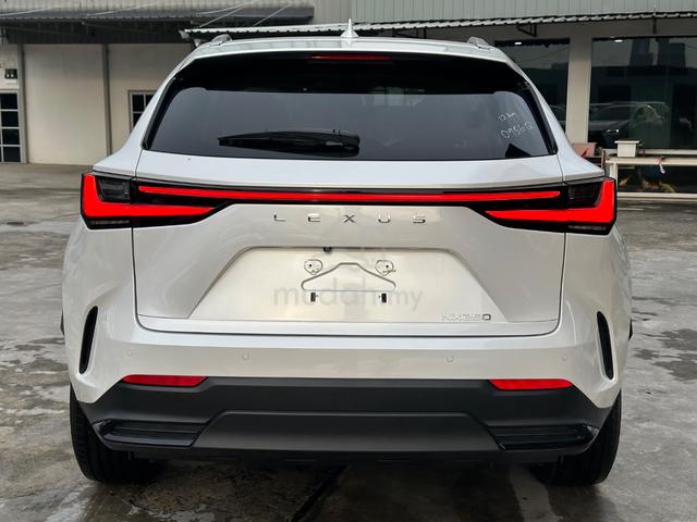 2023 Lexus NX250 2.5 BASE ,Super Good Condition - 4