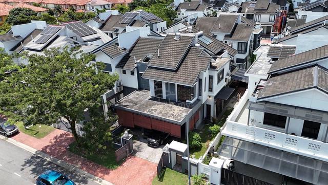 [RENOVATED UNIT] Double Storey D’Kayangan Seksyen 13 Shah Alam 1
