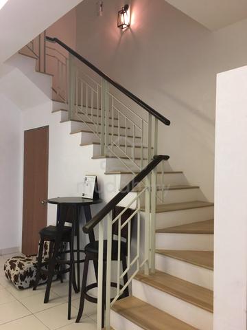 Saron Bandar Bukit Raja Klang 1