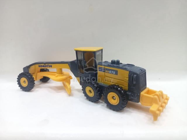 Tomica Long Type No. 140 Komatsu Motor Grader GD67 - photo 4 of 6