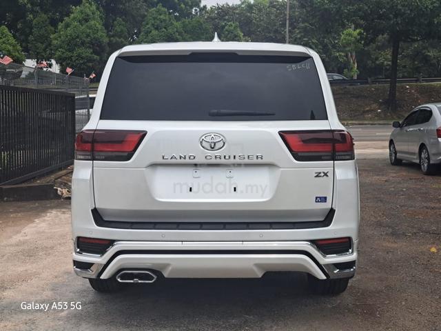 2023 Toyota LANDCRUISER 3.5ZX LC300 BLACK INTERIOR - 5