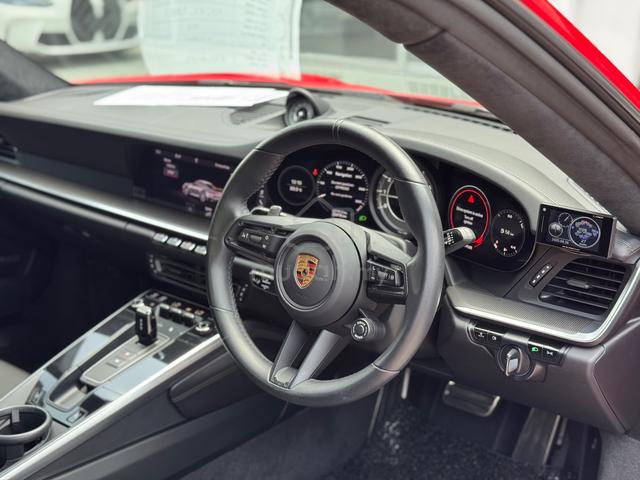 2020 Porsche 911 3.7 TURBO S - 5