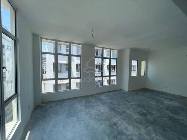 [𝗗𝗶𝗿𝗲𝗰𝘁 𝗢𝘄𝗻𝗲𝗿] Facing Mainroad Dataran Otomobil Office Lot 1