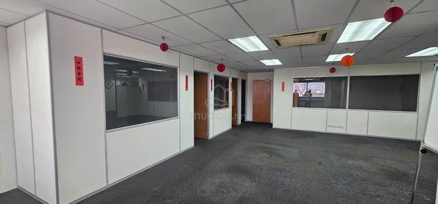Renovated Office Space in PJ 8 Petaling Jaya Jalan Barat for Rent 1